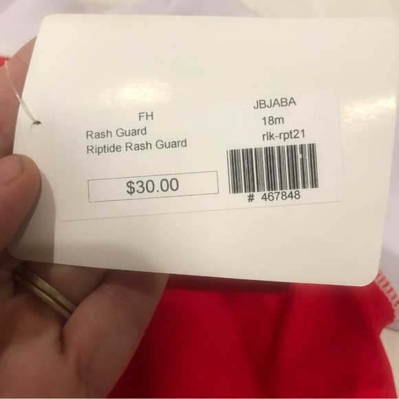 Flap Happy | Rash Guard - Picture 4 of 5